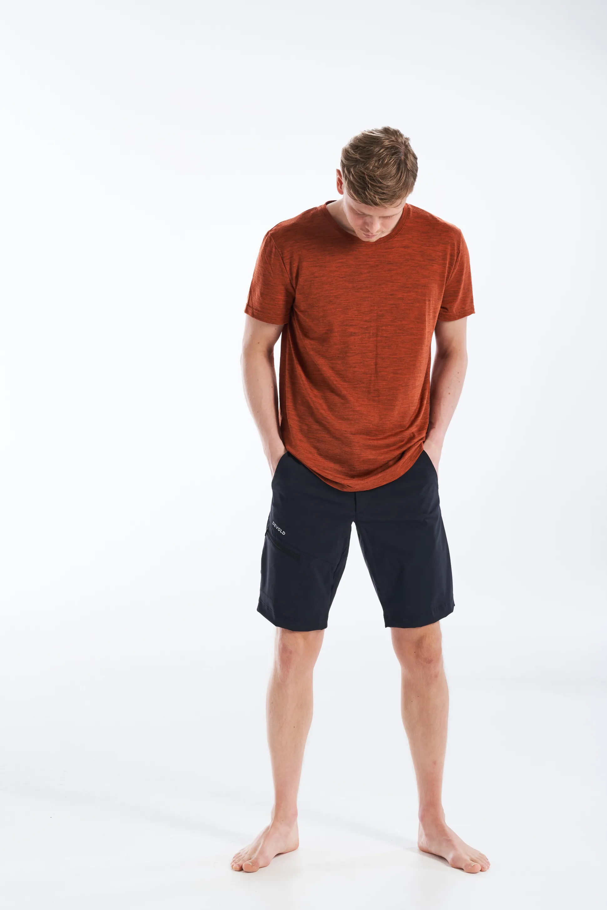 T-Shirt>Devold of Norway Eika Merino 150 Tee Man Brick Melange